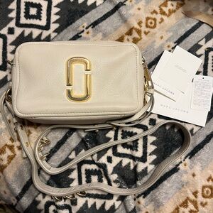 Marc Jacob EUC Unique 21 Cream Leather Crossbody w/Cards